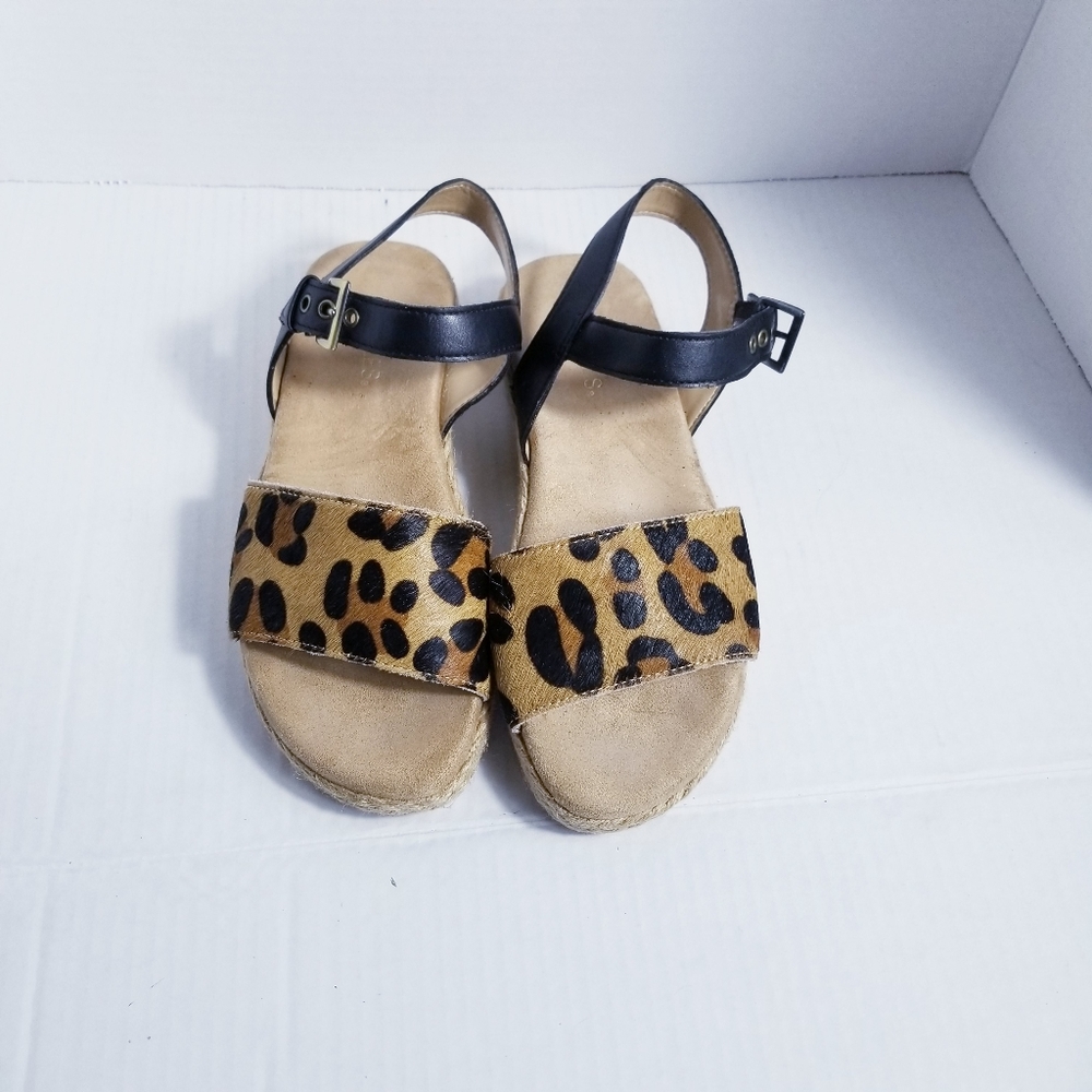AEROSOLES LEOPARD BLACK AND BROWN SMALL PLATFORM SANDALS SIZE 6 - Picture 5 of 15